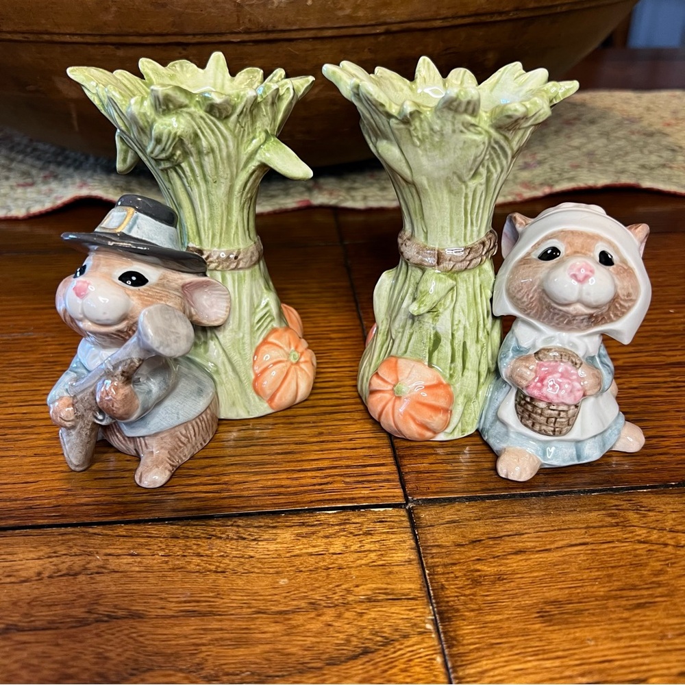 Fitz and Floyd Mayflower Mouse Thanksgiving candlestick holders